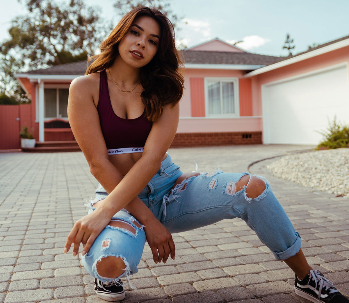 single brazilian women