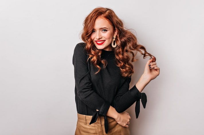 Pretty Irish Ladies: Distinguishing Characteristics