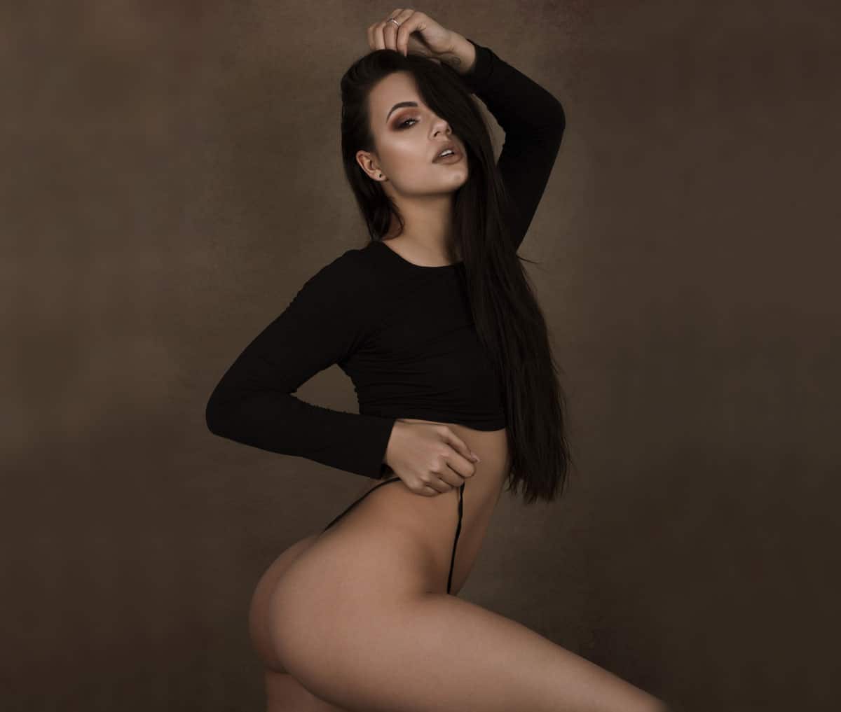 Where to Find Romanian Brides Online